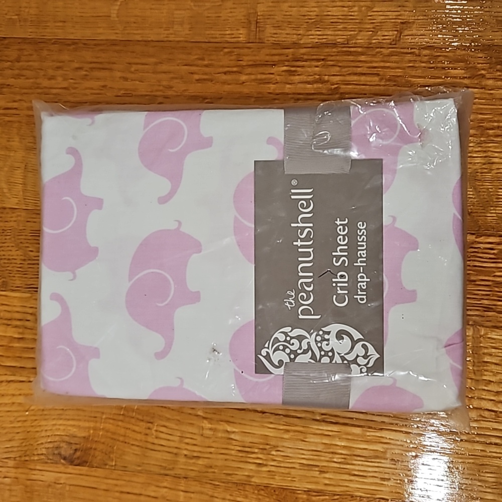 Peanutshell Crib Sheet - pink elephants